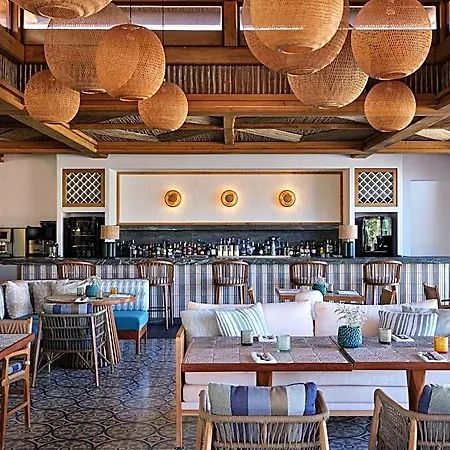 Ξενοδοχείο Myconian Sunrise Relais & Chateaux Mykonos Town